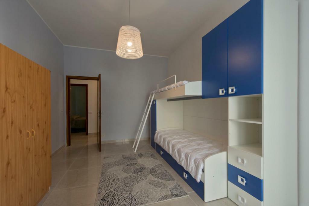 Casa Bella - 3 Baths - Walk To Ortigia Daire Siraküza Dış mekan fotoğraf